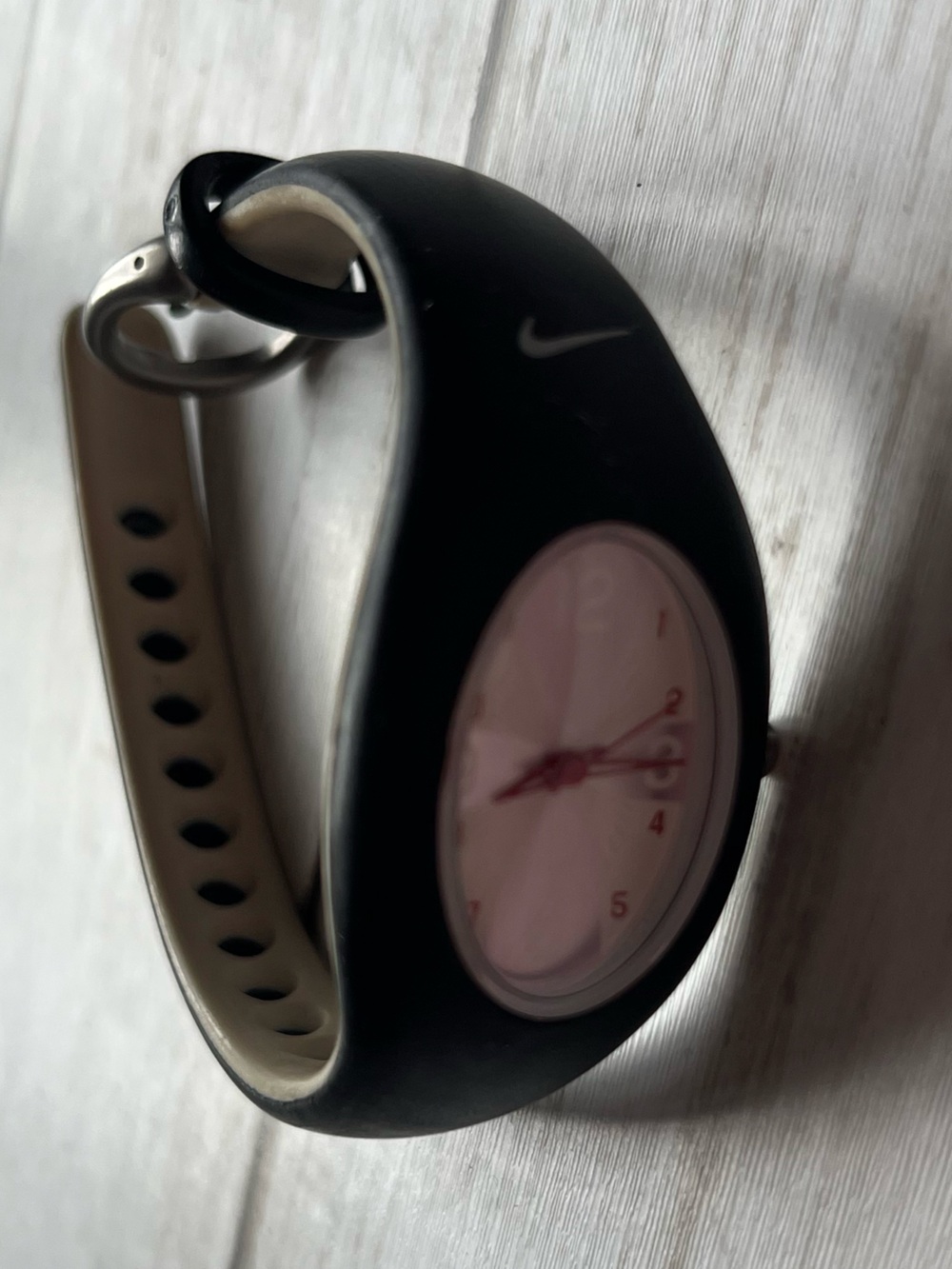 Vintage Nike Black Silicone Watch with Pink Dial and Red Hands - Picture 5 of 11